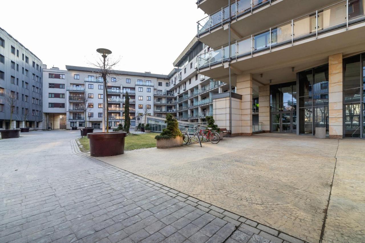 Premium Apartment Ludwinowska Krakow By Noclegi Renters Bagian luar foto