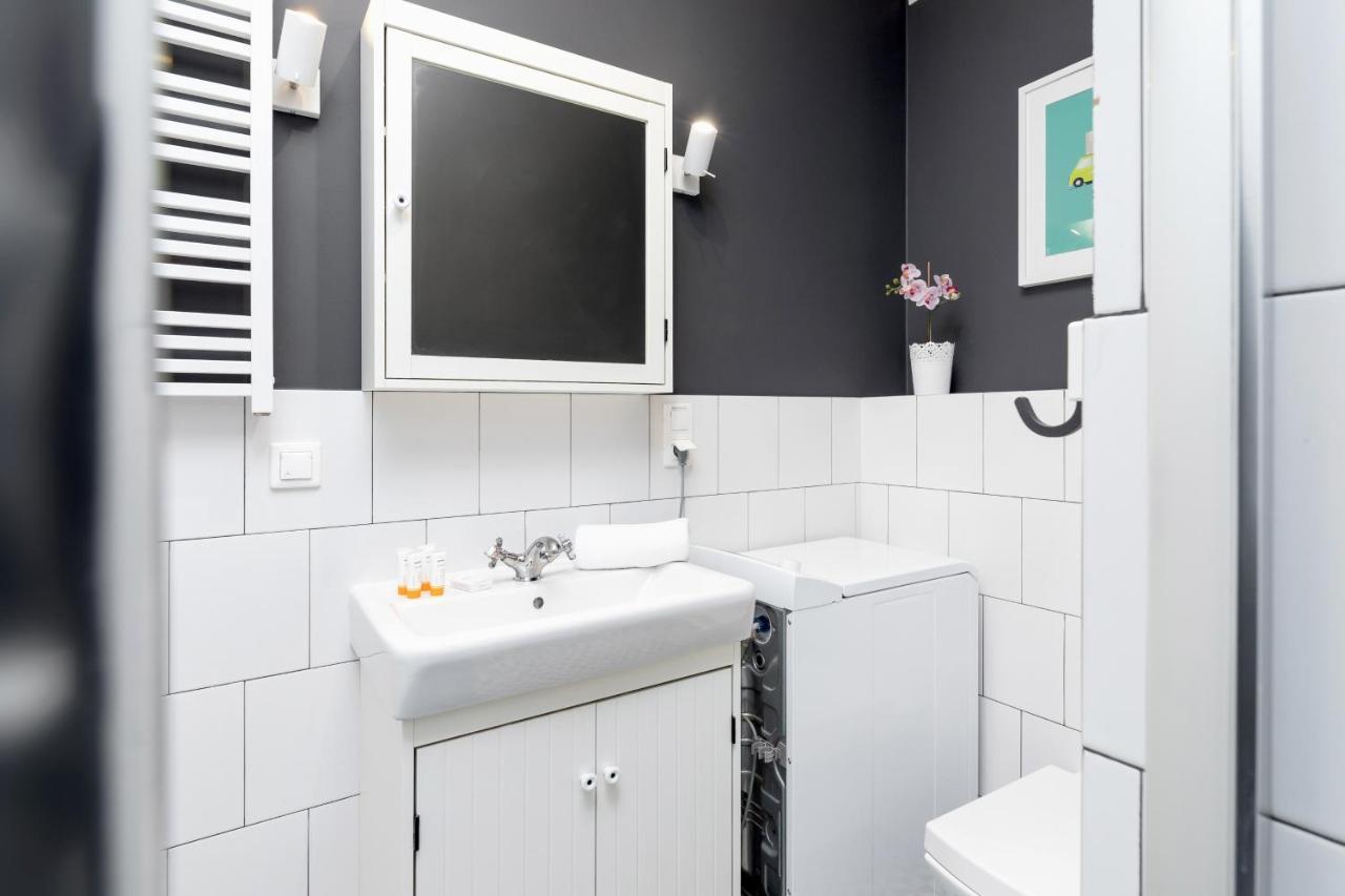 Premium Apartment Ludwinowska Krakow By Noclegi Renters Bagian luar foto