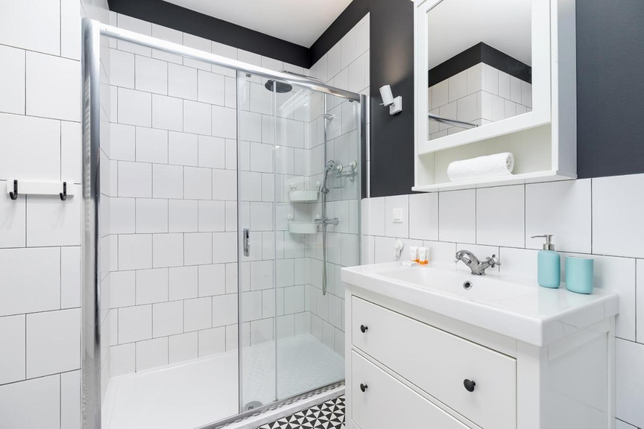 Premium Apartment Ludwinowska Krakow By Noclegi Renters Bagian luar foto
