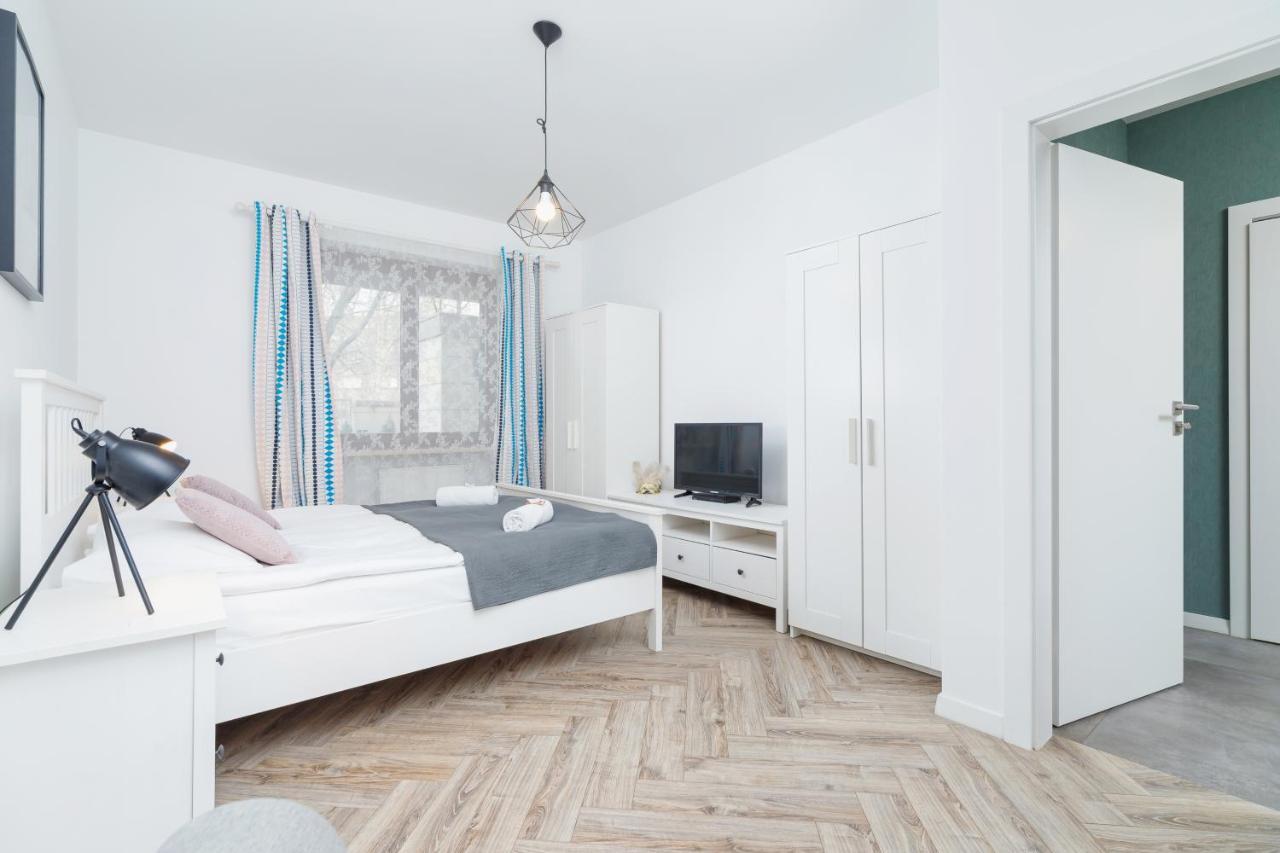 Premium Apartment Ludwinowska Krakow By Noclegi Renters Bagian luar foto